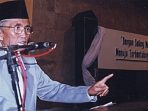 Husni Djamaluddin salah satu Founding Father Sulawesi Barat