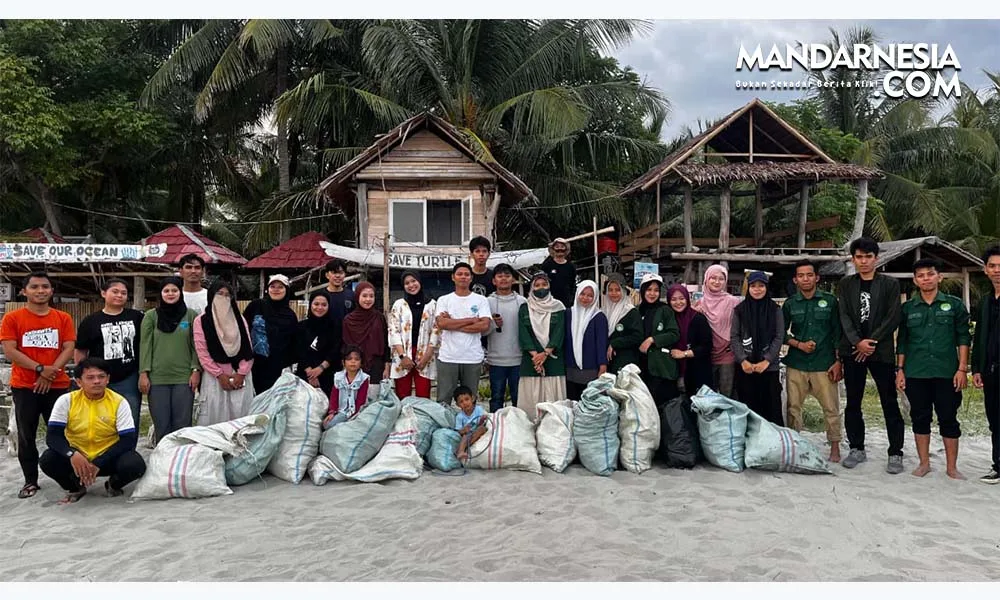 Foto: Laut Biru Indonesia